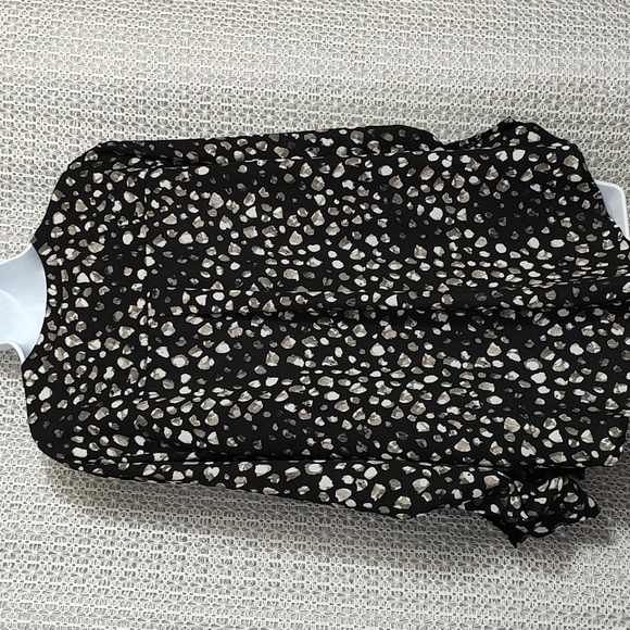 Simply Vera Vera Wang Black and Cream Blouse - Picture 5 of 10